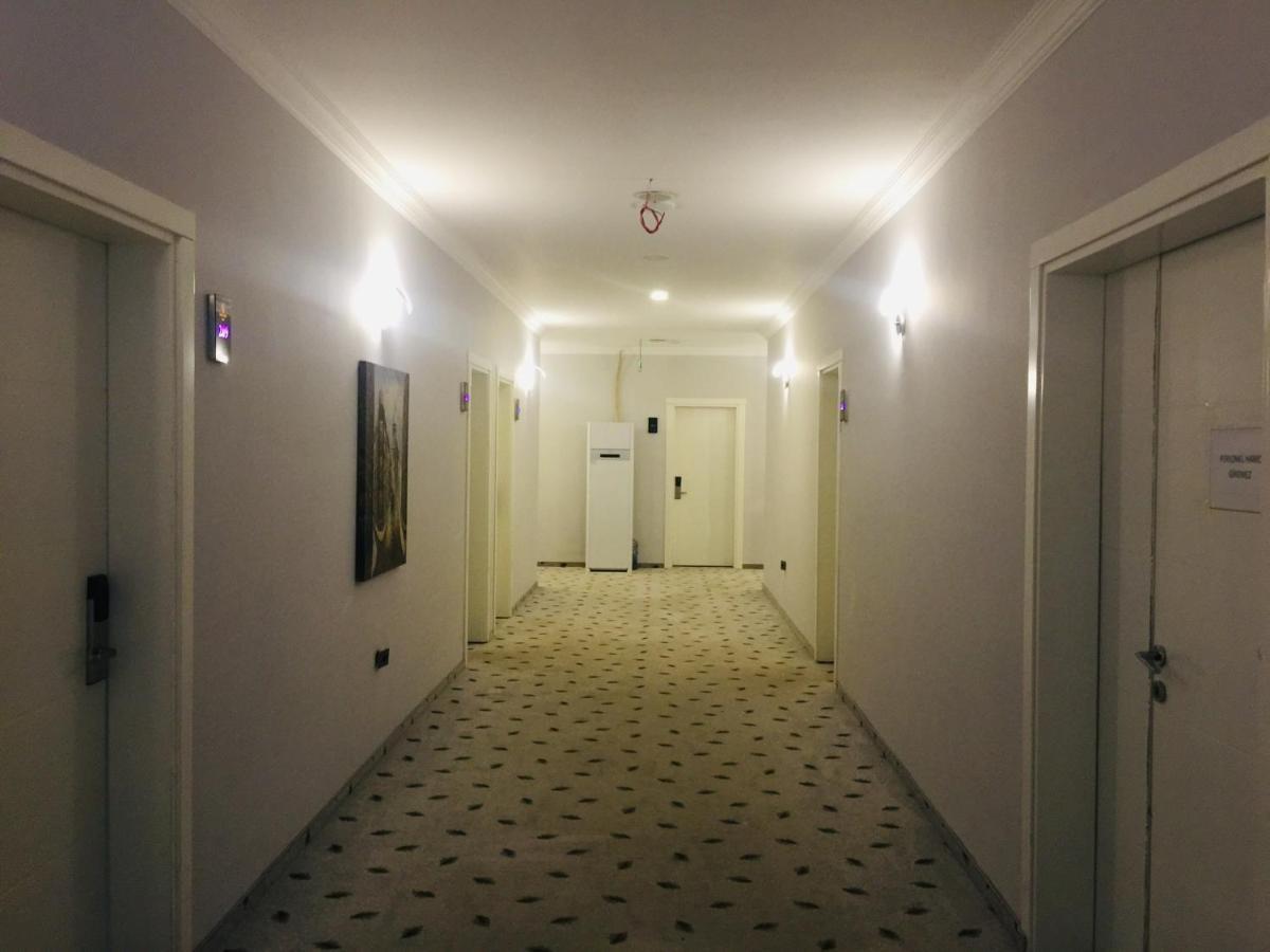 伊兹密尔广场酒店 外观 照片